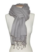 étole en cachemire et soie gris clair