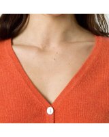 Gilet col en V en cachemire Inferno pour Femme