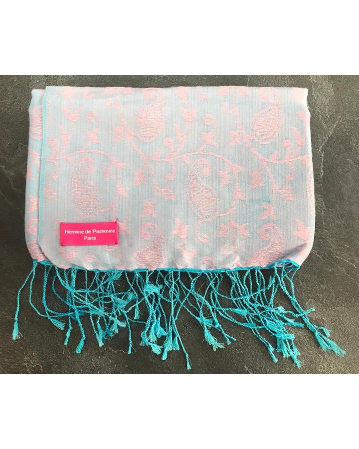 Pashmina en eau de soie Rose pâle et bleu ciel brodé