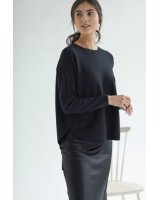 pull col bateau oversize noir en cachemire pour femme