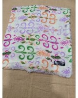 Pashmina Himalayan en Cachemire motif Empire Vert orange rose fond blanc