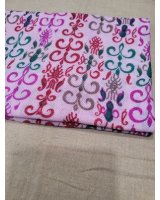Pashmina Himalayan en Cachemire motif Empire Rose vert rouge fond rose