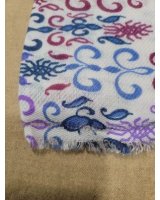 Pashmina Himalayan en Cachemire motif Empire Mauve bleu bordeaux Fond rose pale