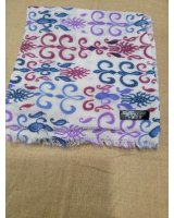 Pashmina Himalayan en Cachemire motif Empire Mauve bleu bordeaux Fond rose pale