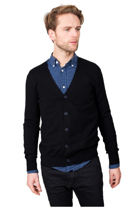 Les gilets en cachemire pour hommes : un incontournable de la garde-robe masculine Hermine de Pashmina