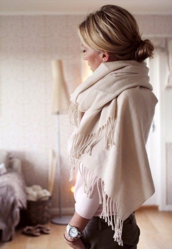 Les pashminas en cachemire et les tendances de la mode : un mariage harmonieux entre tradition et modernité Hermine de Pashmina